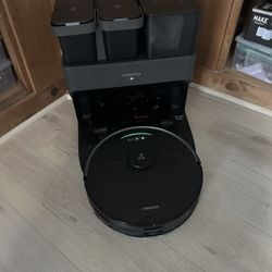 Roborock S7 MaxV Ultra Robot Vacuum and Mop