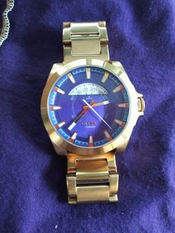 Blue Dial Gold-tone Stainless Steel Men's WatchDZ1663
