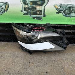 2016-2020 Lexus Gs350 Headlight Oem 