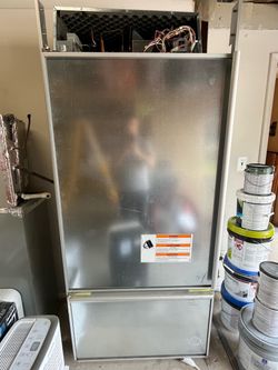 Kitchen Aid Stainless Steel refrigerator MOD KBLS36FMX 02 LISTED