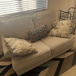 Love Sofa Couch 