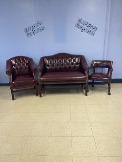 Love Seat & 2 chairs