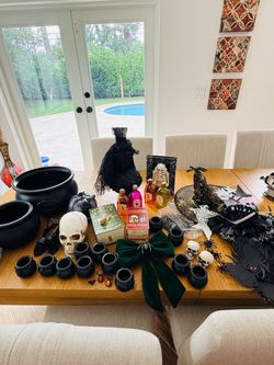Halloween Decoration Bundle – Large Lot