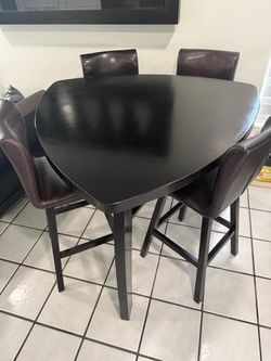 Dining set