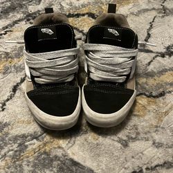 Vans knu school size 6.5