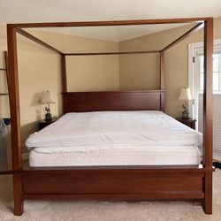 King Size Pottery  Barn Farmhouse Bed 