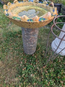 Cement bird bath