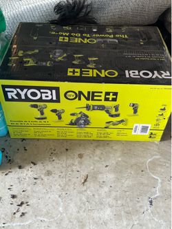 Ryobi Drill set