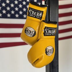 16oz Lace Up Cleto Reyes Boxing Gloves
