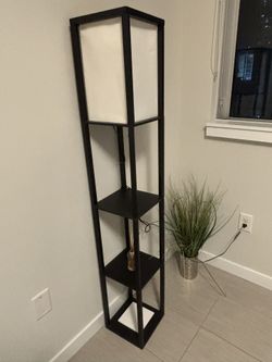 Standing Light (w/shelves)