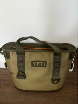 Yeti Hopper