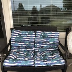 Patio Furniture With Pillows