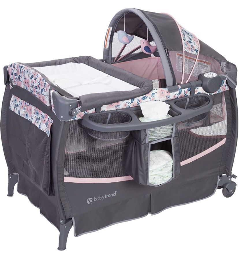 Baby Trend Deluxe II Pack And Play