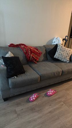 Moving sale