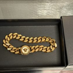 Versace Men’s Gold Bracelet