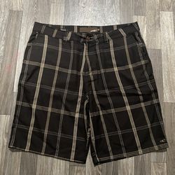 Wide Leg O'Neill black & brown plaid shorts