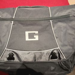 Guess Messenger Bag