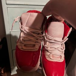 Jordan 11 Cherry