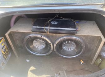 “2 12” Subwoofers with Amp and Box