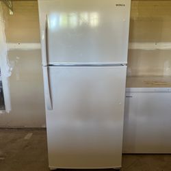 Refrigerator And Chest Freezer For Sale 