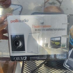 Polk Audio  OWM3 White Speakers  Brand New