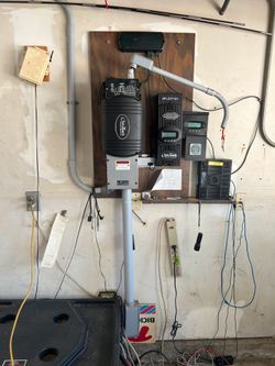 OutBack Power Off-Grid Solar System (Inverter, FlexMax 80, MATE) - Local Pickup Only