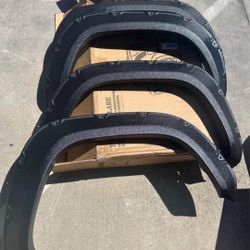 16-17 Toyota Tacoma Riveted Fender Flares Guardabarros