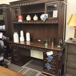 2pc Office Hutch & Credenza