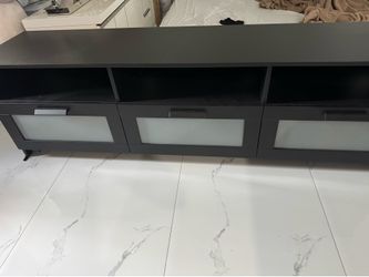Tv stand