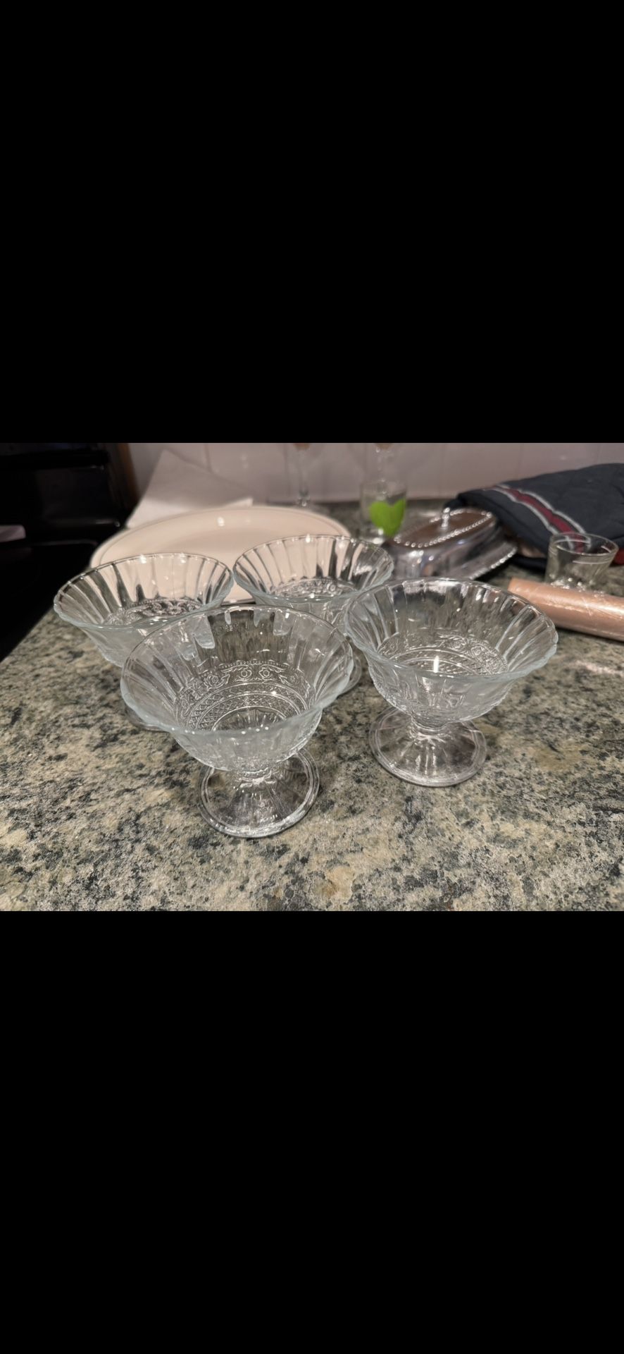 Set of 4 Vintage Glass Dessert Cups – Etched Ice Cream Bowls