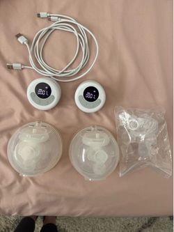Hands free wearable pump