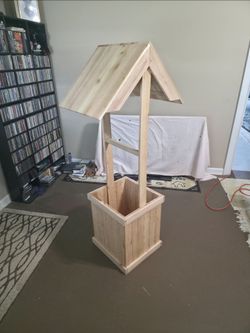 Handmade wishing well planter box