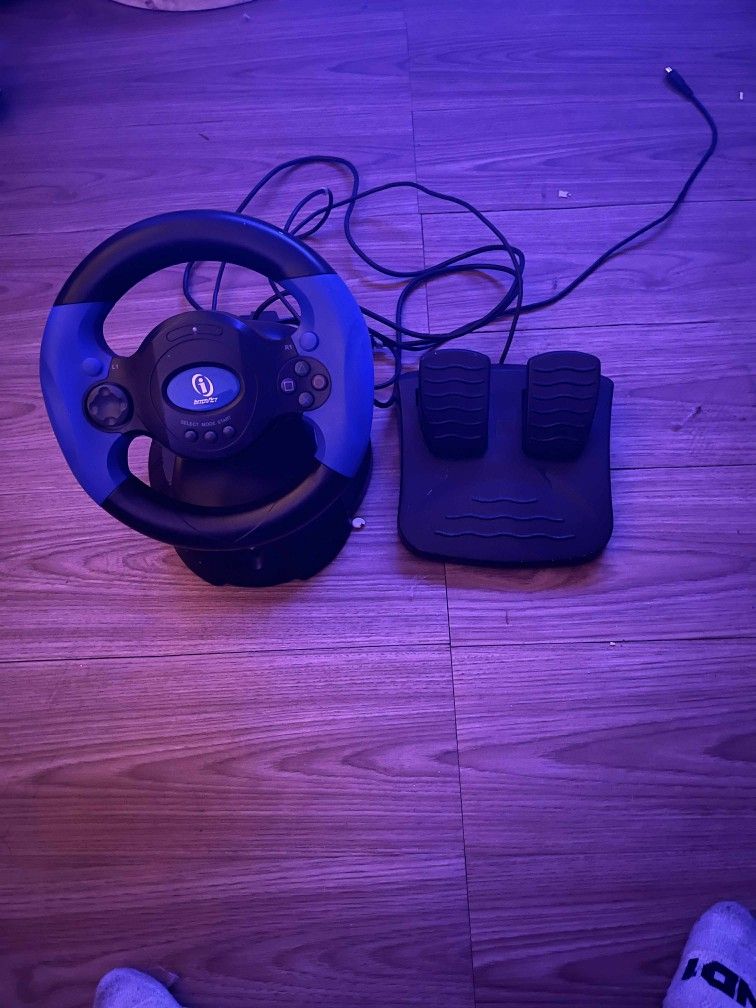 Gaming wheel and petals combo