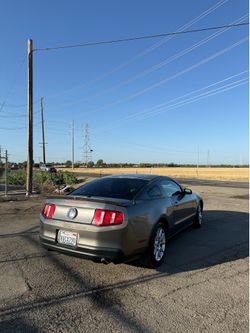 2010 Ford Mustang