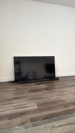 Perfect condition 65inch tv