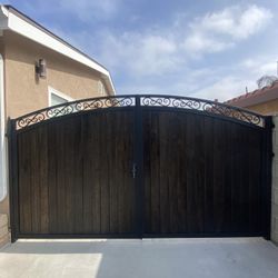 Custom Gates Doubles, Fences Iron Works
