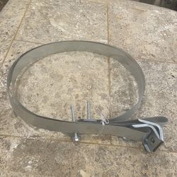 Brand new water heater All items we sell are cleaned with Alcohol using gloves and mask when working for extra safety straps