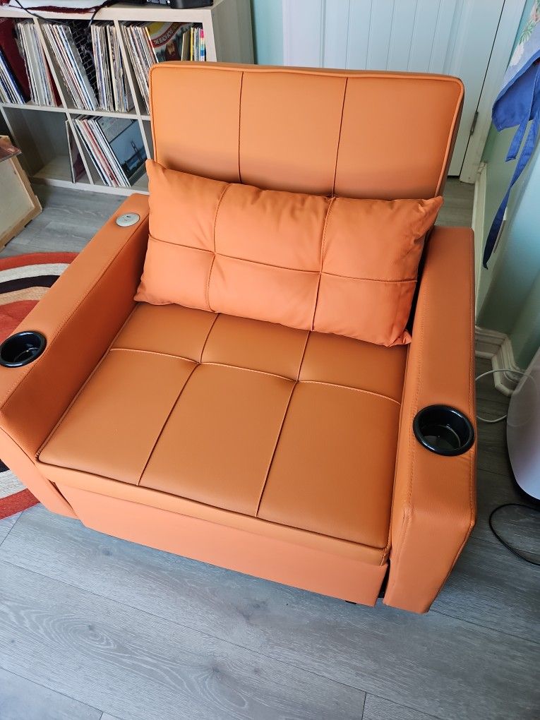 Convertible Lounge Chair