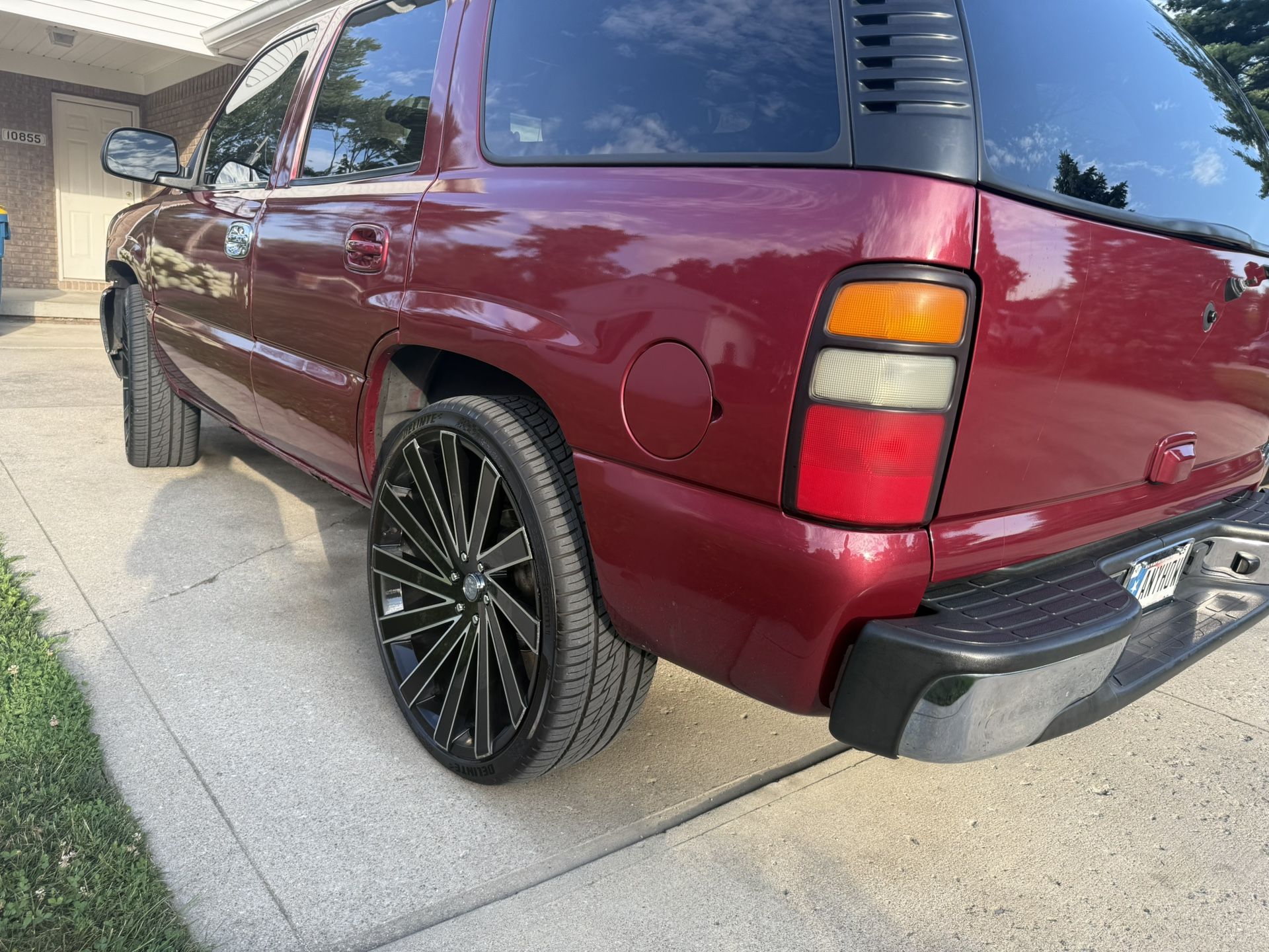 GMC Yukon 6-Lug GMC GM