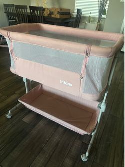 Pink Baby bassinet