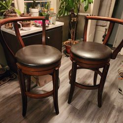 Nice Set Of Swivel Barstools. 30"