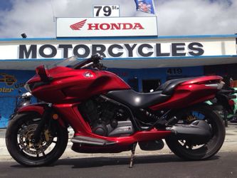 HONDA 700 cc dn