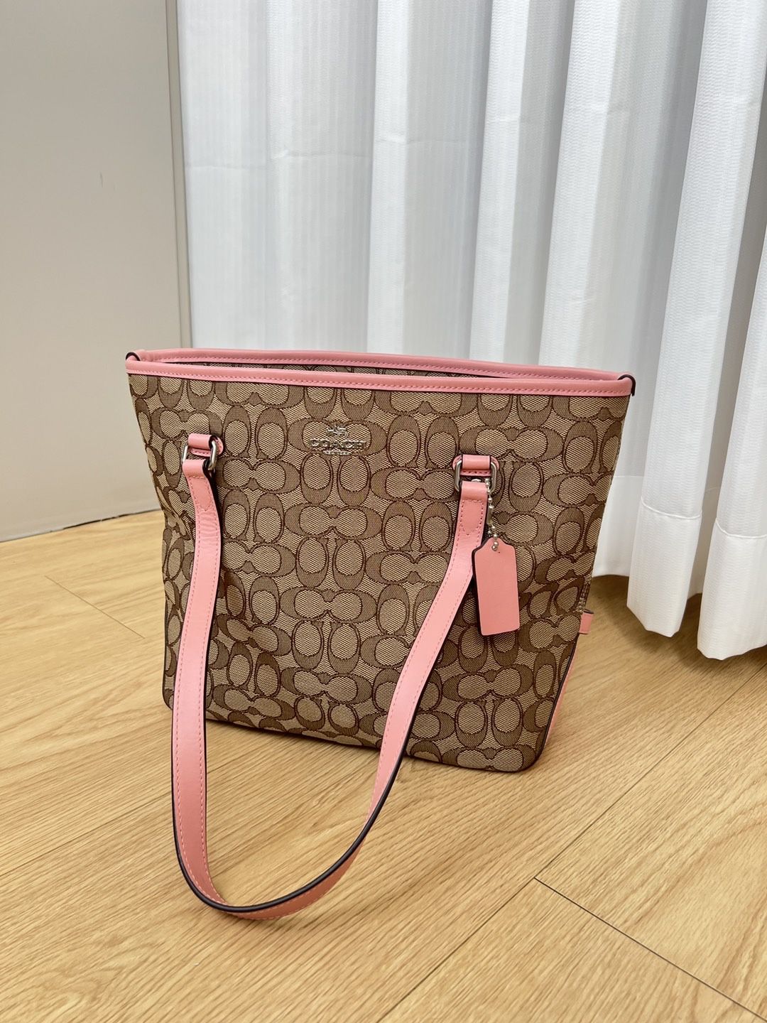 Coach Medium-Sized Tote Bag