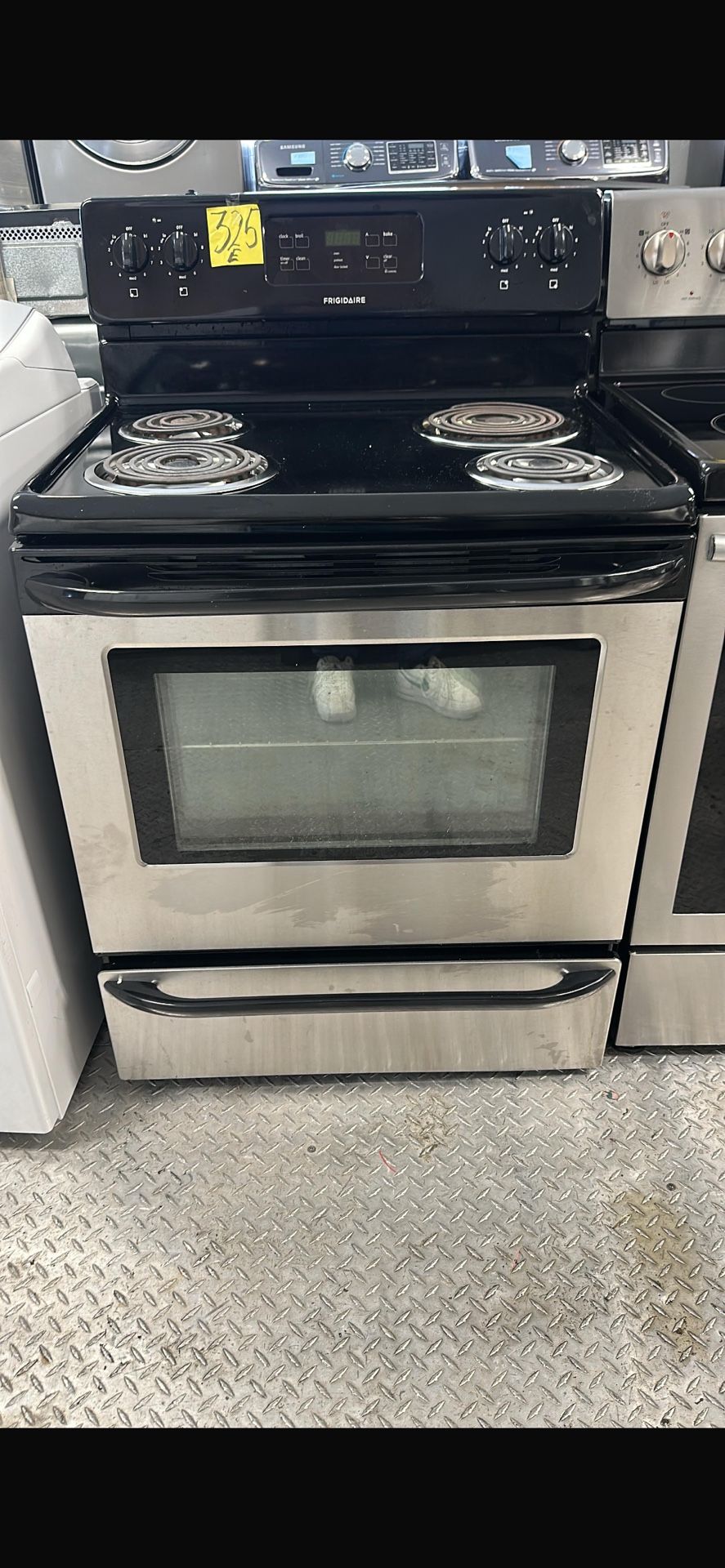 Frigidaire 30” Black And Stainless Steel Electric Stove