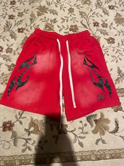 Red Hellstar shorts