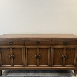 Mid Century Modern Credenza / TV Stand