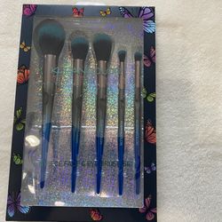 NWT Kleancolor Blue Makeup Brushes with Glitter Handles