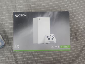 Xbox Series X 1TB White!