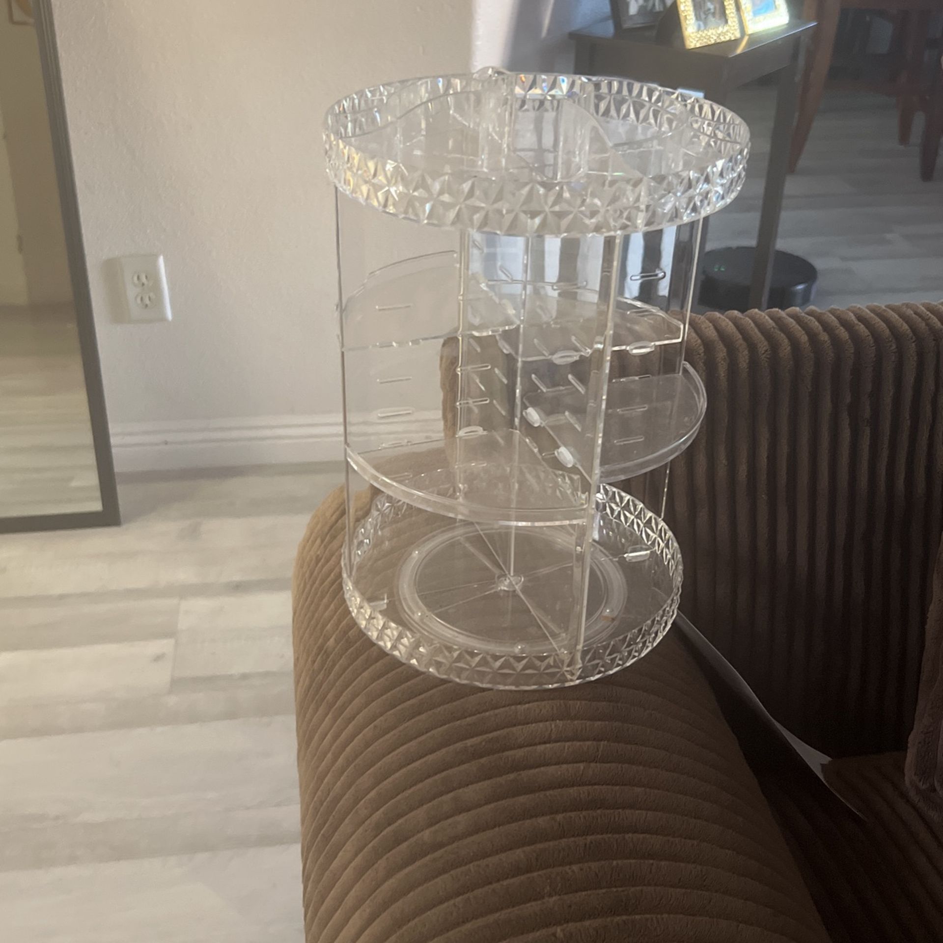 Clear Jewelry Stand 