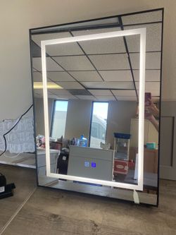 32 x 20 Inch Black Medicine Cabinet Mirror with Lights, 3 Color Lights, Memory Adjustable Brightness, Moisture Resistant, Bathroom